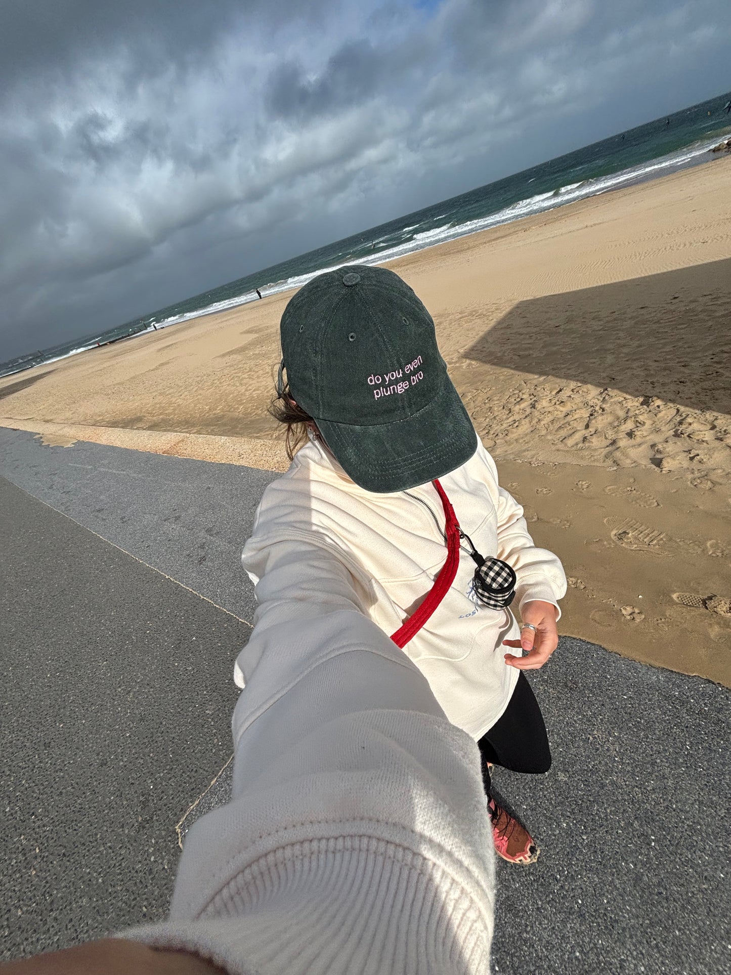 EMBROIDERED CAPS