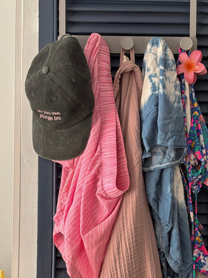 EMBROIDERED CAPS